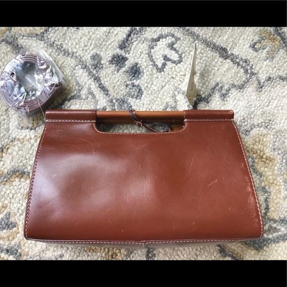 Fossil Purse - Picture 2 of 2